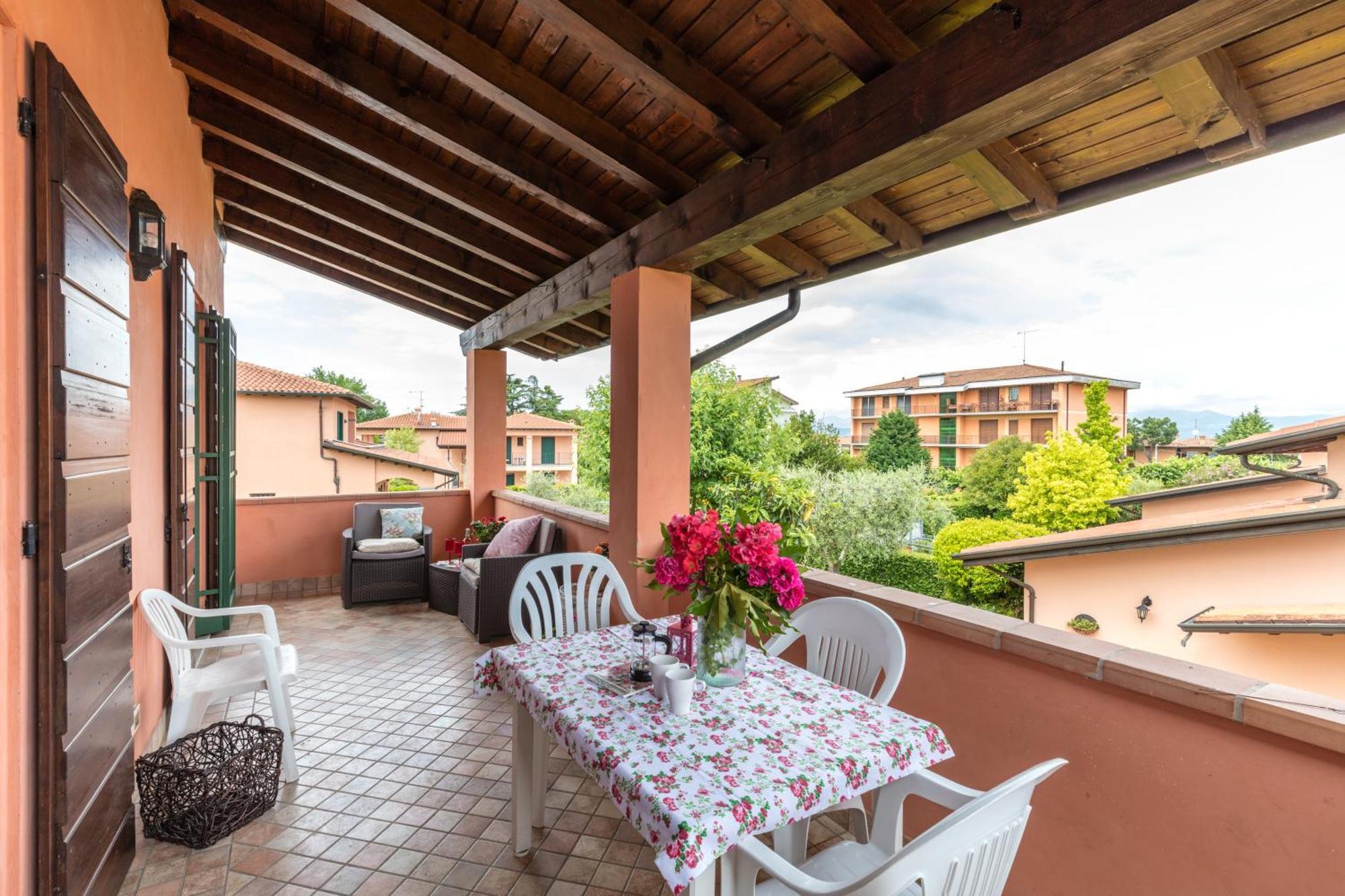 Bellasirmione Holiday Apartments Eksteriør billede