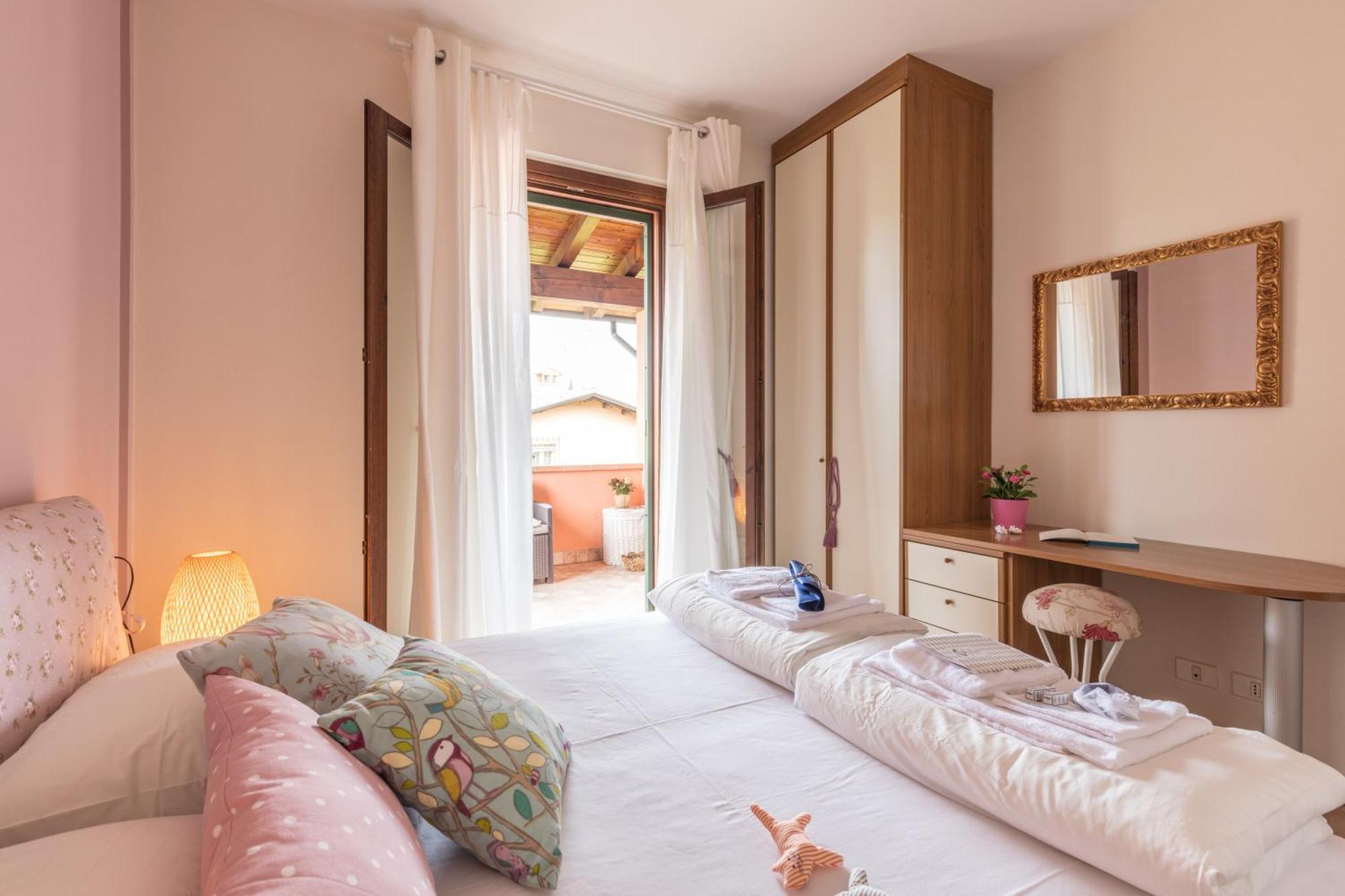 Bellasirmione Holiday Apartments Eksteriør billede