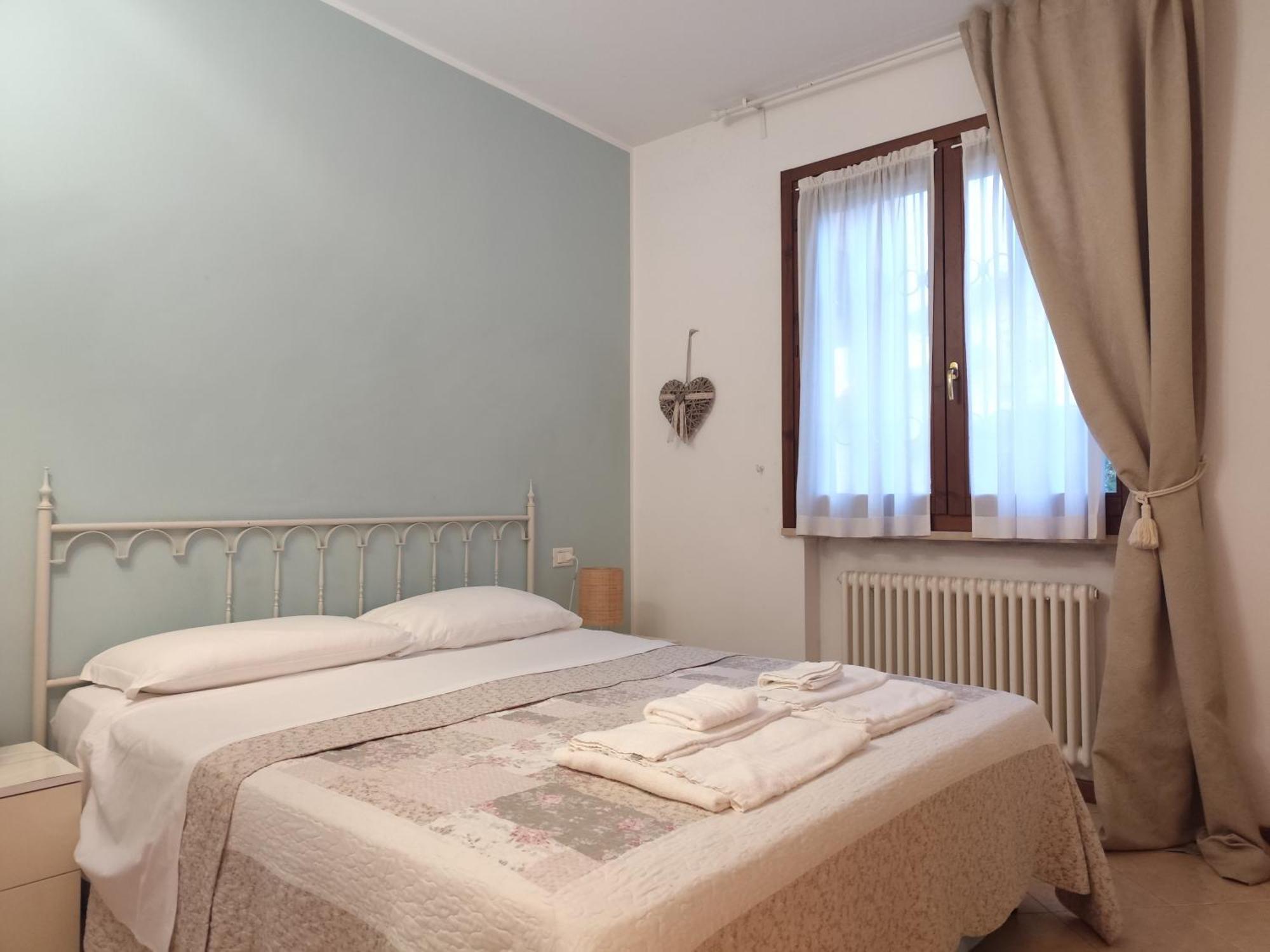 Bellasirmione Holiday Apartments Eksteriør billede