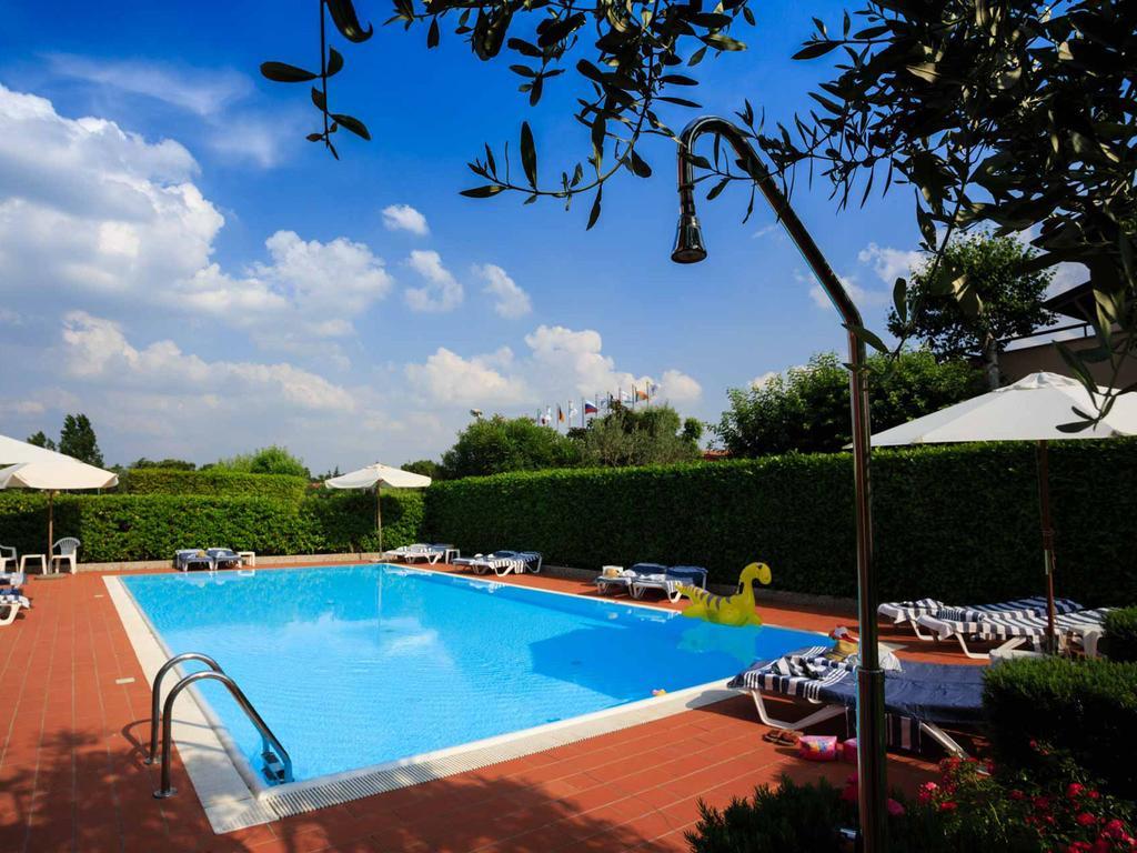 Bellasirmione Holiday Apartments Eksteriør billede